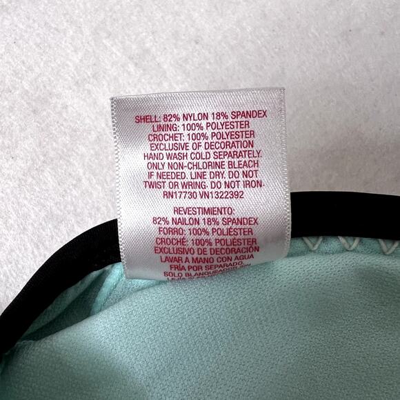 Xhilaration Green Triangle Bikini Top - Picture 7 of 8